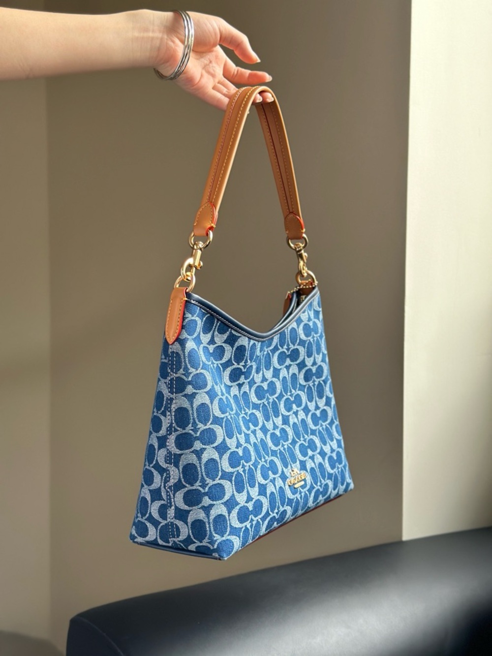 Coach Laurel Shoulder Bag In Signature Denim - Picture 5 of 9